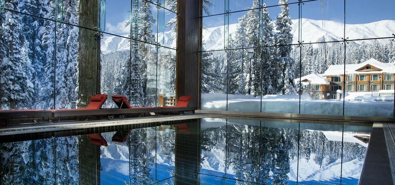 Top 10 Luxury Hotels in India on Hills